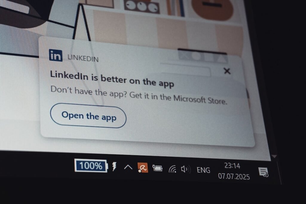 LinkedIn 推出中小企業專屬 Premium 方案！AI 工具加持提升曝光與轉單