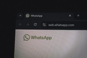 WhatsApp 迎來重大更新：AI 自動回覆與跨系統對話轉移功能正式上線