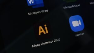 Adobe 傳將為 Marketo 導入 AI 自動化？靠「對話」就能生成行銷自動化流程