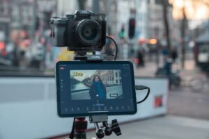 白宮記者晚宴現場直播：透視美國各大電視網的內容傳播與品牌經營戰略