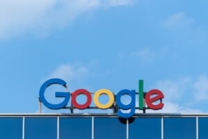 Google AI 搜尋重大更新！「偏好來源」功能助品牌在 AI Overviews 搶奪曝光先機